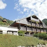 Apartment In Near Cable Car